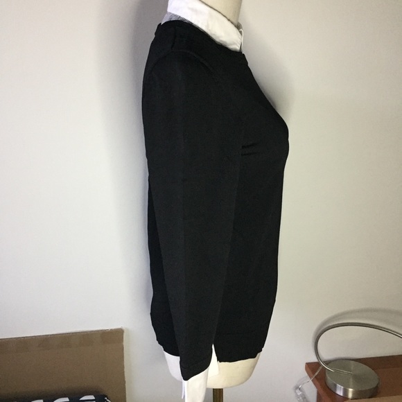 RW&CO Women's Black Top with detachable Collar - Picture 4 of 12